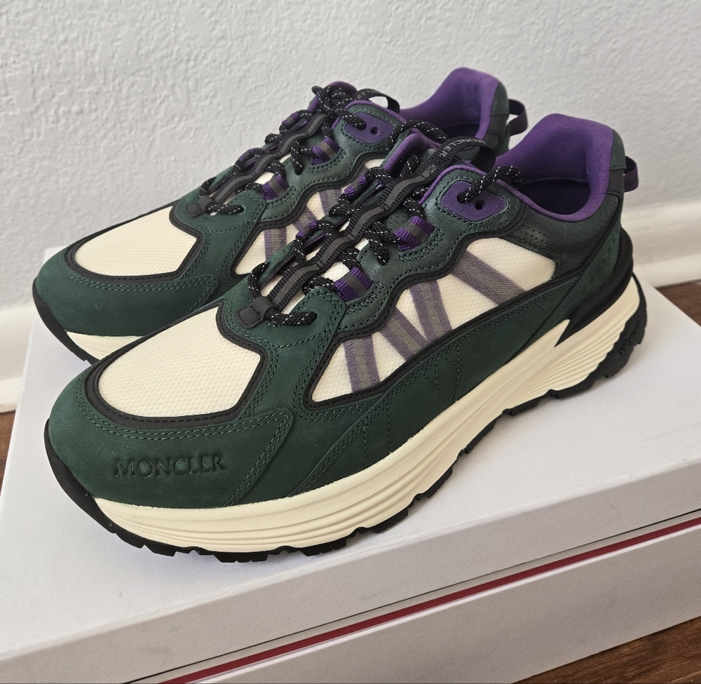 Moncler Men 100% AUTHENTIC Lite Runner Green Beige EU43 US10 UK9 NEW IN BOX